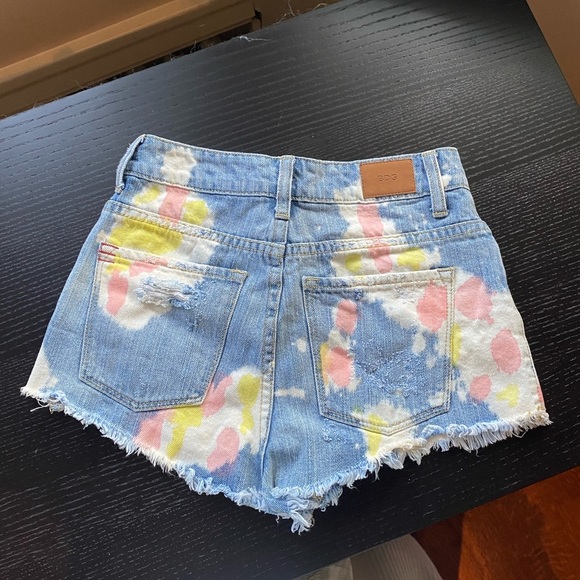 BDG Urban Outfitters Tie-Die Shorts - Picture 3 of 8